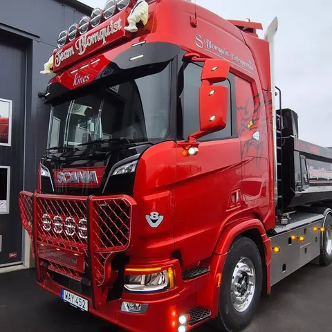 Scania med frontskydd